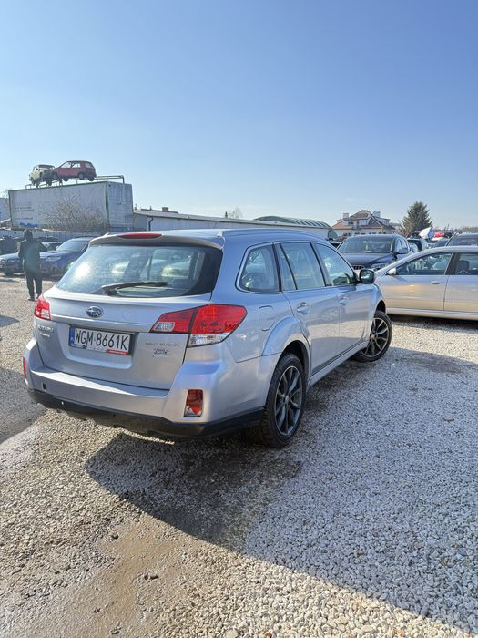 Subsru Outback 2.0D/automat/4x4/bez wkładu/bez rdzy/zadbany/długie opł