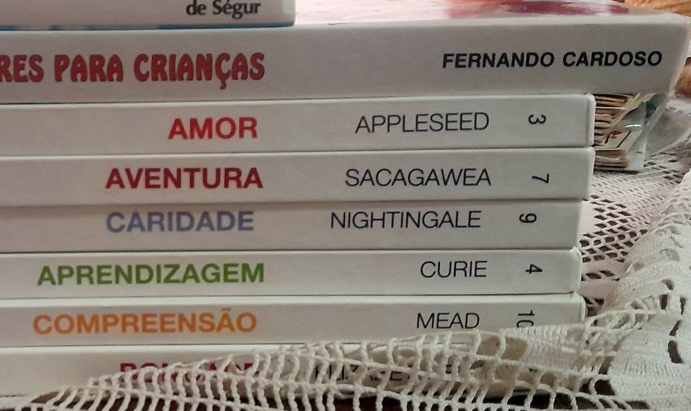 20 Livros juvenis tudo por 20€