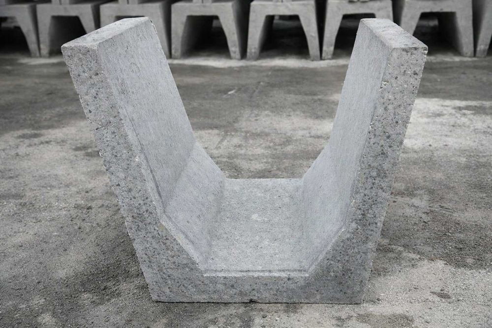 Korytka betonowe KKZ 50–74 cm Betonowe korytka odwodnieniowe liniowe