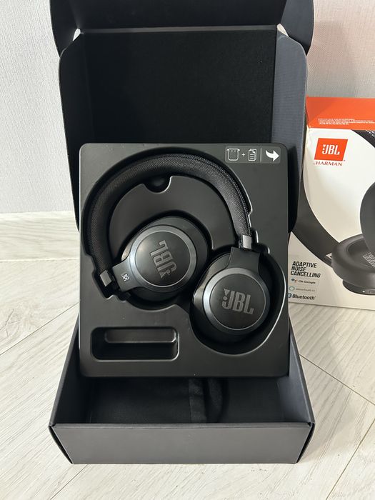 Продам Навушники Jbl live660nc