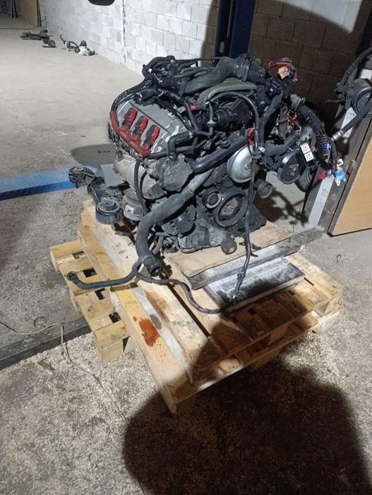 Розборка ауді а6с6 запчастини. Двигун.