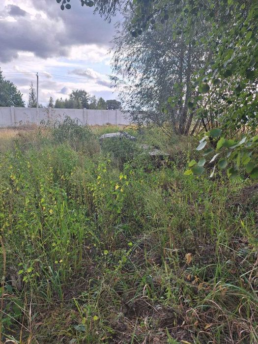 без% продаж земльної ділянки Козин