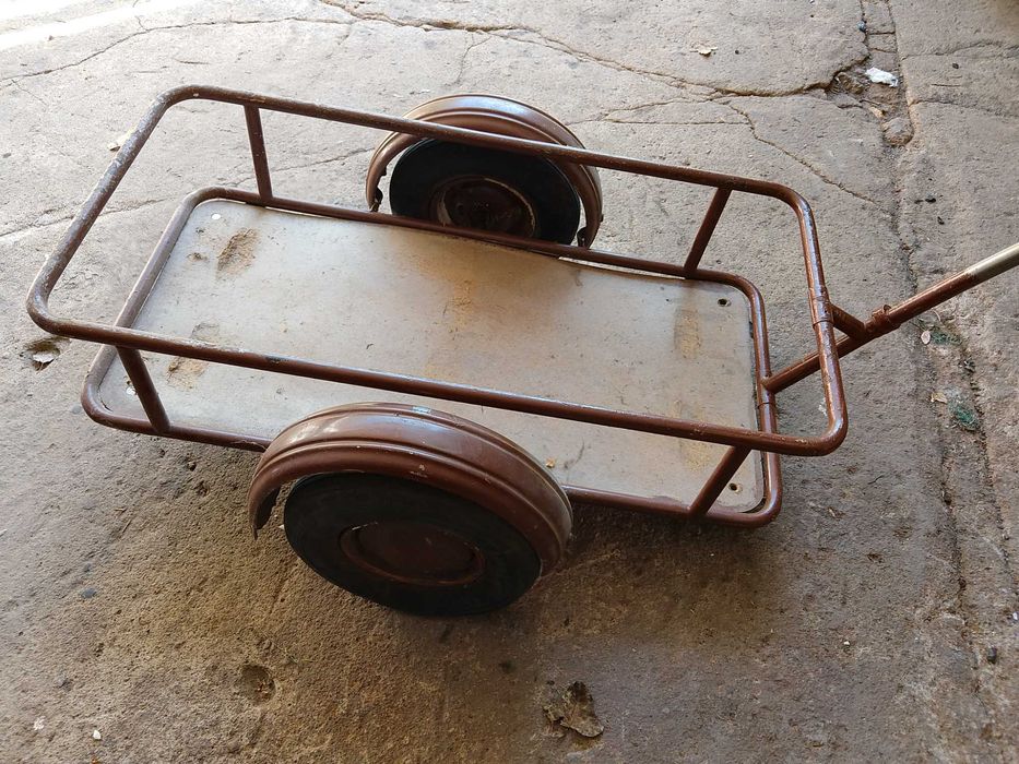 wózeczek  ogrodowy, podręczny