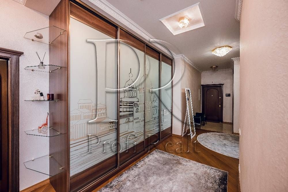 3к Квартира у жк/Голосіївський район/метро Деміївська/підземний паркін