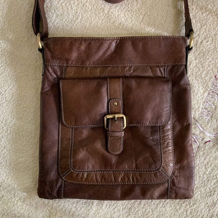 Брендова велика чоловіча шкіряна сумка Bolla. Заміри 33 на 31 см