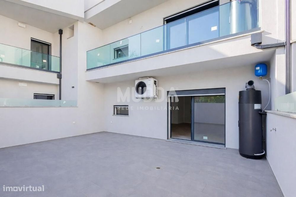 Apartamento T2 Novo com Terraço em Esgueira -- Aveiro — Esgueira, Aveiro