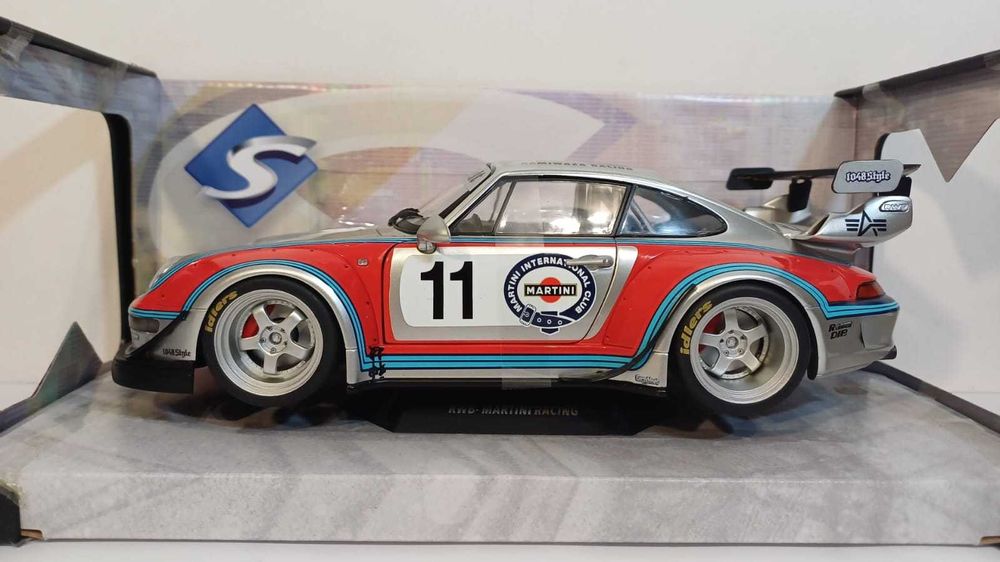1/18 Porsche RWB Martini Racing - Solido
