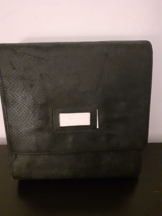 Expositor de colares (bijuteria, jóias)