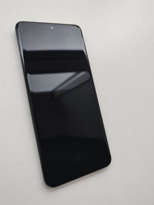 Honor 90 5G 8/256 Global в отличном состоянии