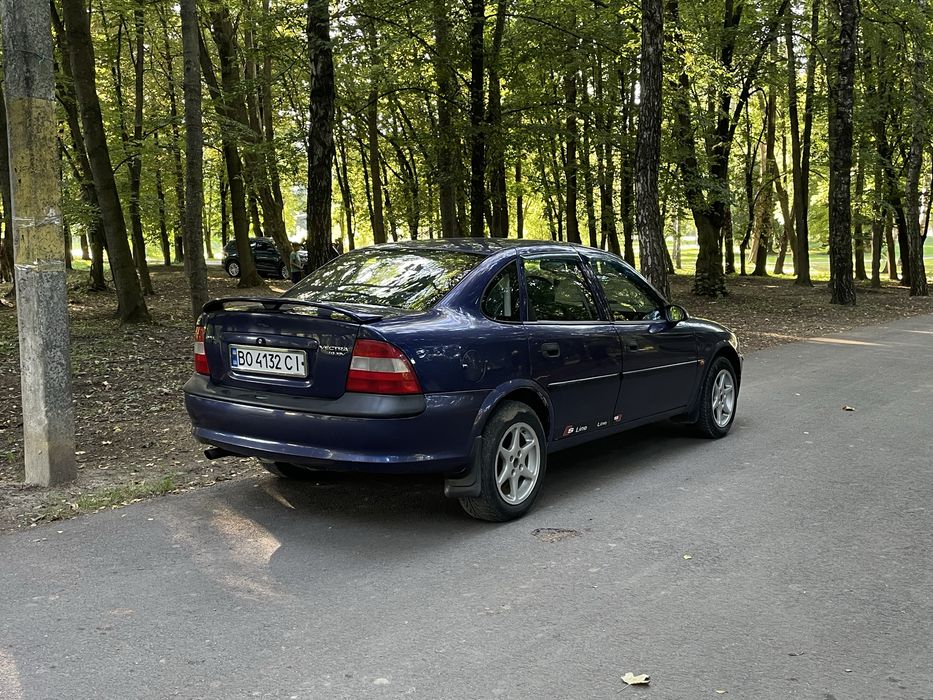 Продам Opel Vectra B 1.6 1996