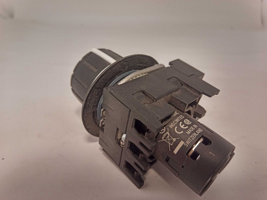 Змінний резистор Siemens 3SU1200-2PW10-1A, 2, 2кОм в зборі