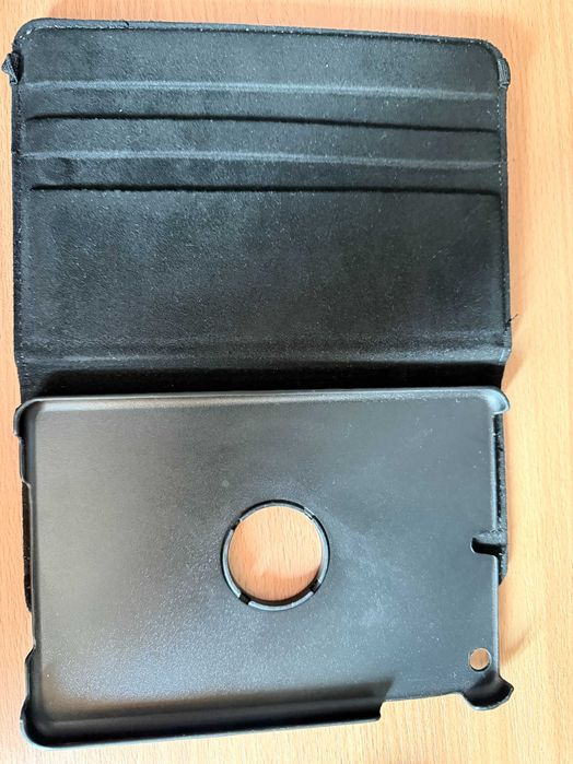 Apple iPad mini 3 16GB + pokrowiec