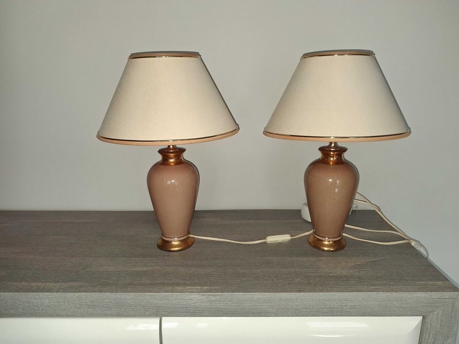 Komplet 2 pięknych lampek nocnych.