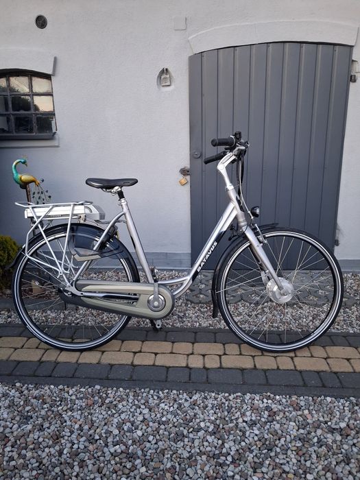 Batavus  rower damka elektryczny 28 cali aluminium.