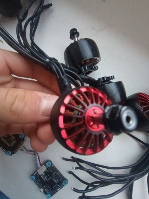 Комплект моторів iFlight XING 2814 1100KV (4 шт.) — 750 грн