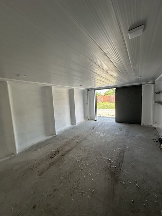 Сдам гараж,центр.