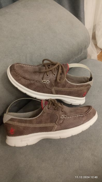 Сліпони Skechers Goga Max