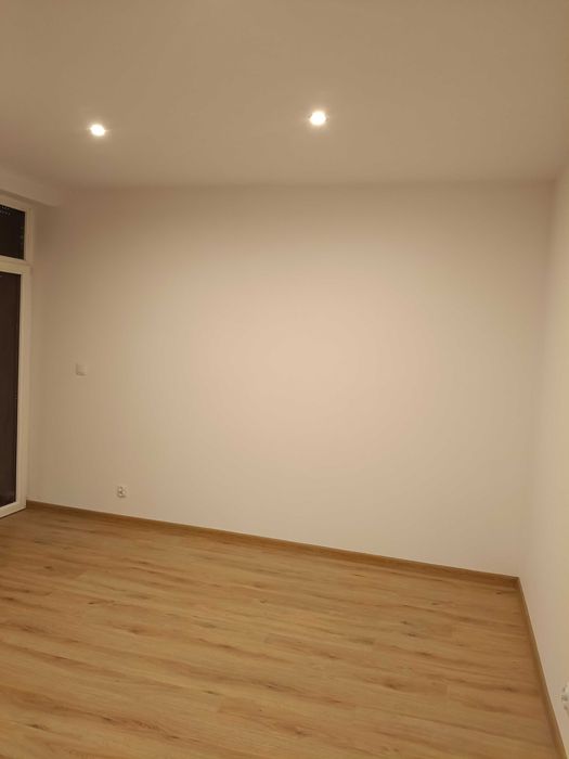 Lokal po remoncie w centrum – idealny na biuro lub gabinet