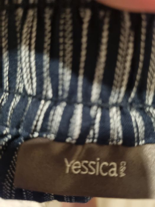 Spódnica w paski C&A roz. Xs