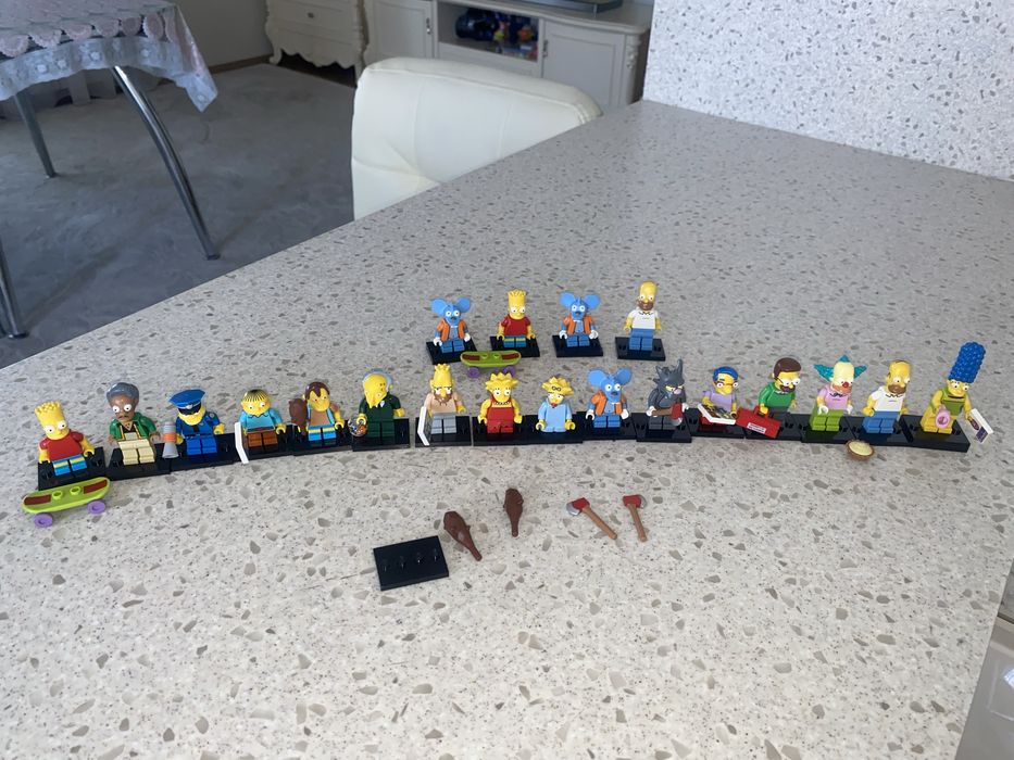 Фигурки игрушки Kinder Harry Potter,Гарри Потер, Лего Симпсоны Lego