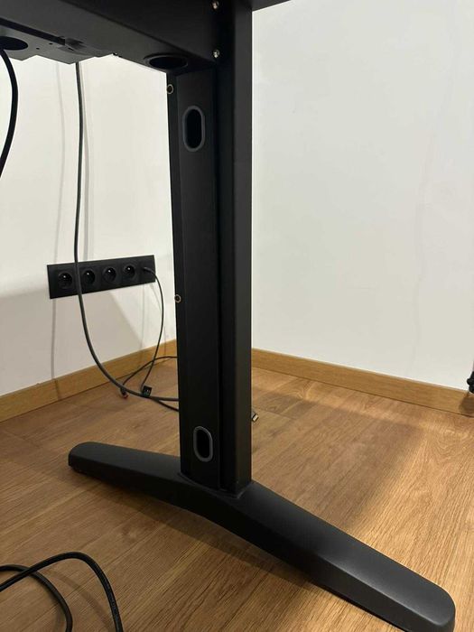 Biurko gamingowe czarne 140x70