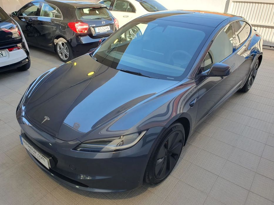 Tesla Model 3 Standard Range Plus RWD
