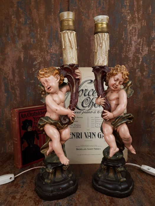 Bonitos Candeeiros de Mesa Vintage