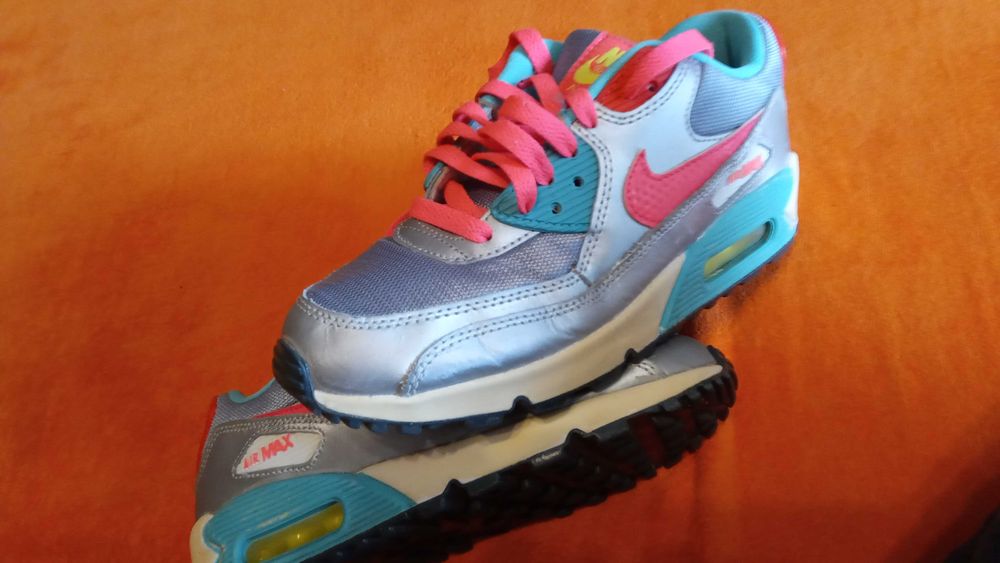 Buty Damskie  Nike Air Max rozmiar 36,5, długość wkładki 23,5