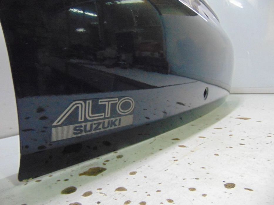 Suzuki alto tampa da mala com vidro