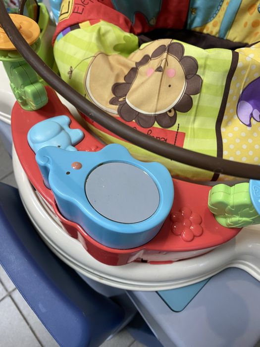 Стрибунці ігровий центр Fisher Price прыгунки