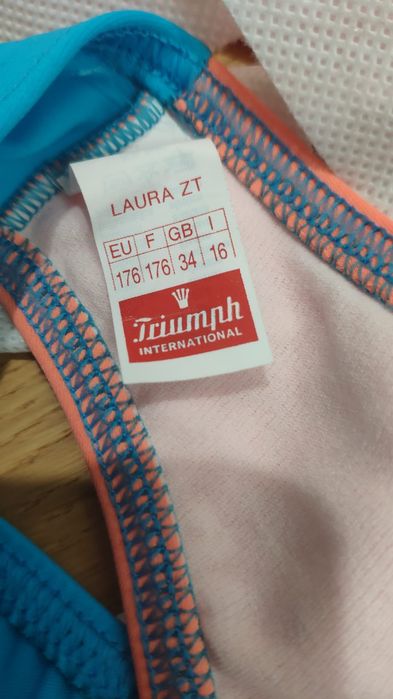 Biquíni azul e laranja - Triumph (por estrear)