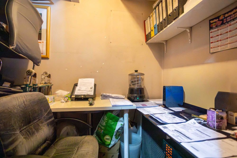 TRESPASSA-SE Negócio de Pastelaria no Centro do Cacém