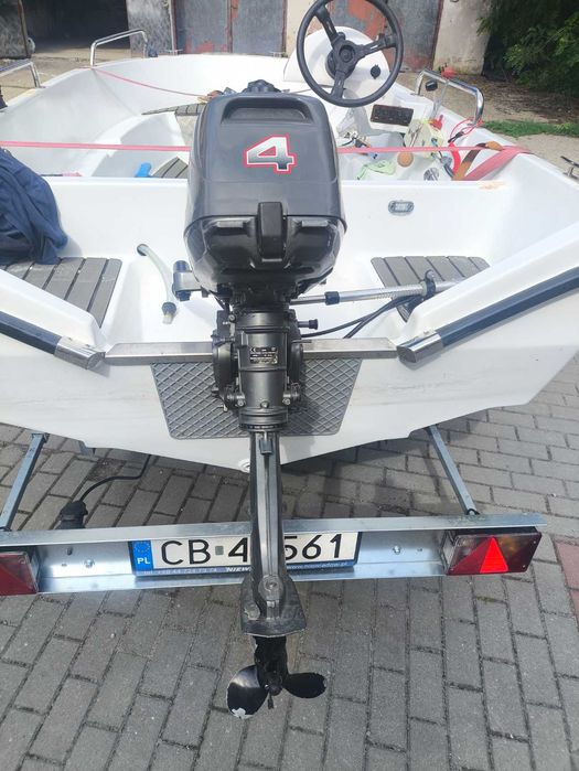 Sprzedam silnik zaburtowy Suzuki DT 4.  2 suw