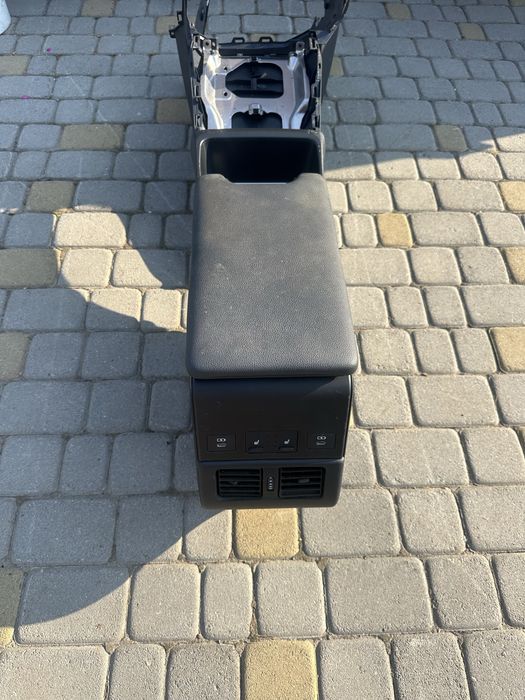 Салон для Subaru solterra