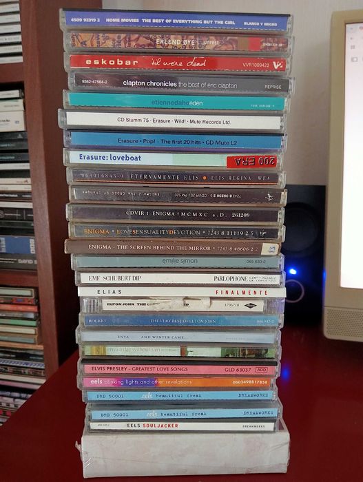 CDs portugueses e estrangeiros (S-T): Supertramp, The Beatles, Stones