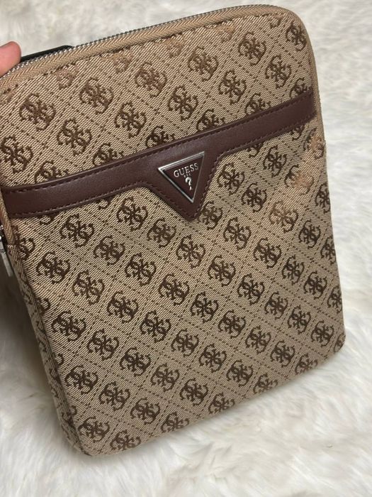 Сумка Guess. Оригінал.Сумка через плече