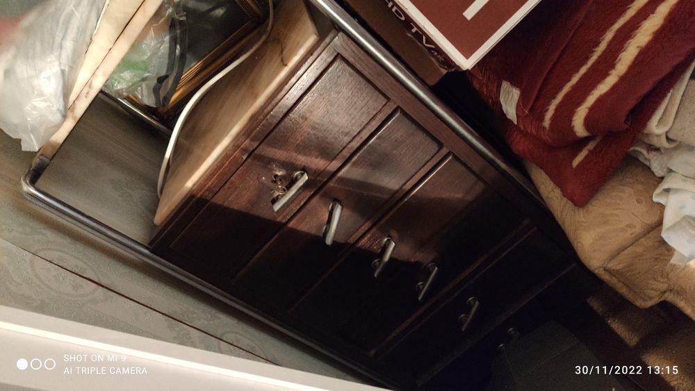 Móvel Antigo bom estado