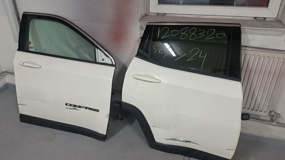 Drzwi przednie i tylne Jeep compass