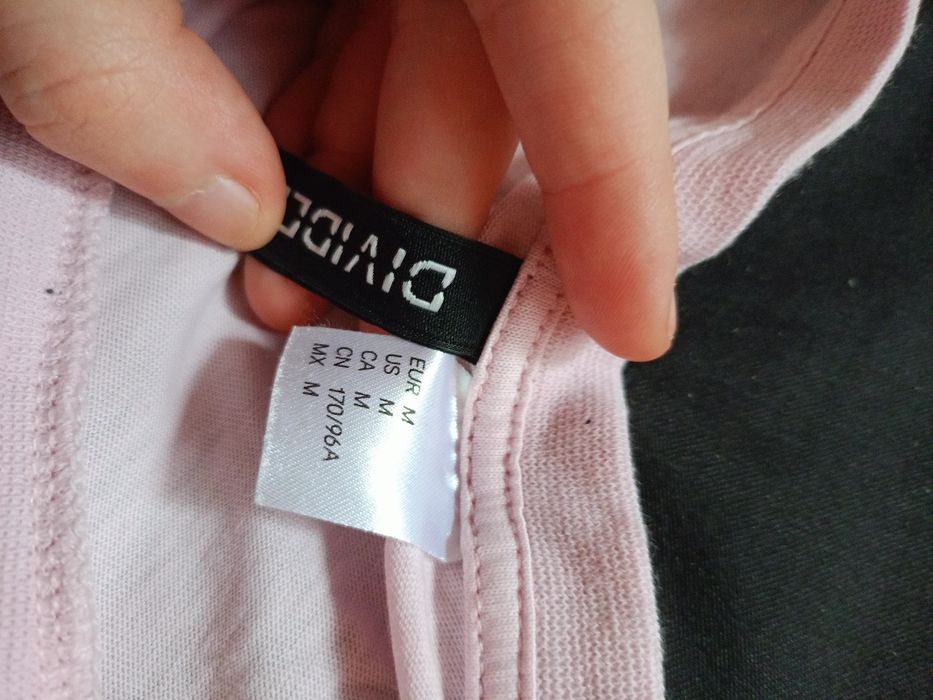 Ciuchy na sprzedaż za małą kwotę