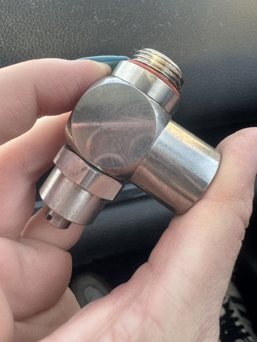 Zawory dławiące nierdzewne