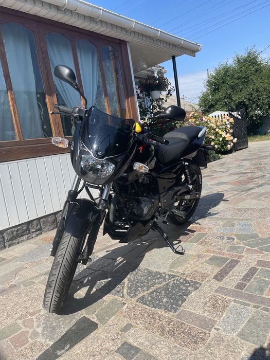 Bajaj pulsar 180