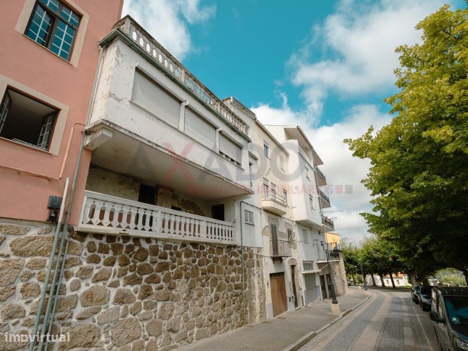 Moradia à Venda no Centro de Seia - Zona do Castelo!