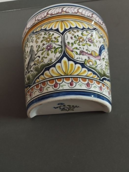 Vaso cerâmica pintado à mão