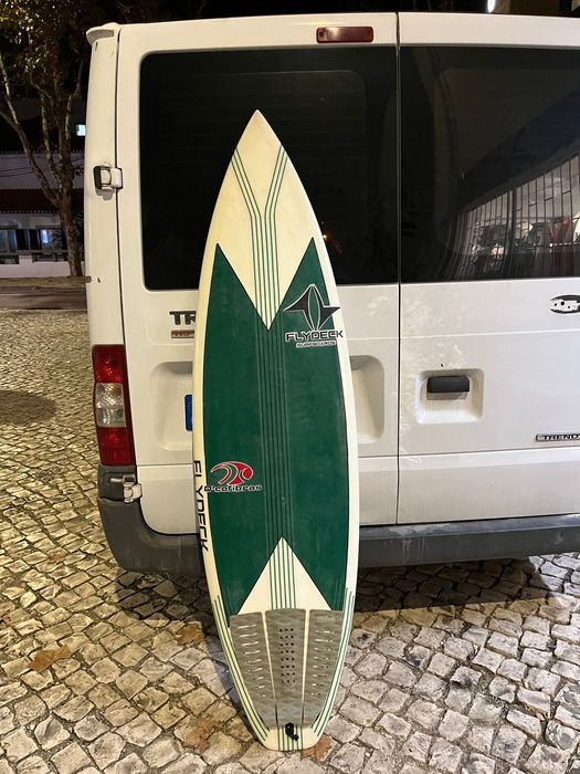 Prancha de surf epoxy Flydeck 5’9