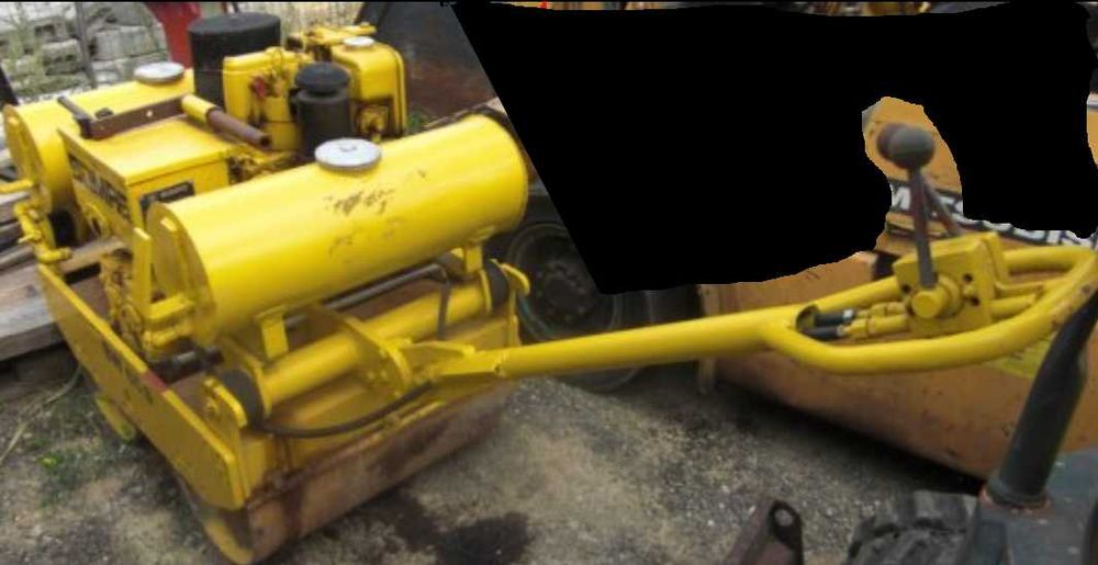 walec zageszczarka prowadzony BOMAG BW 65