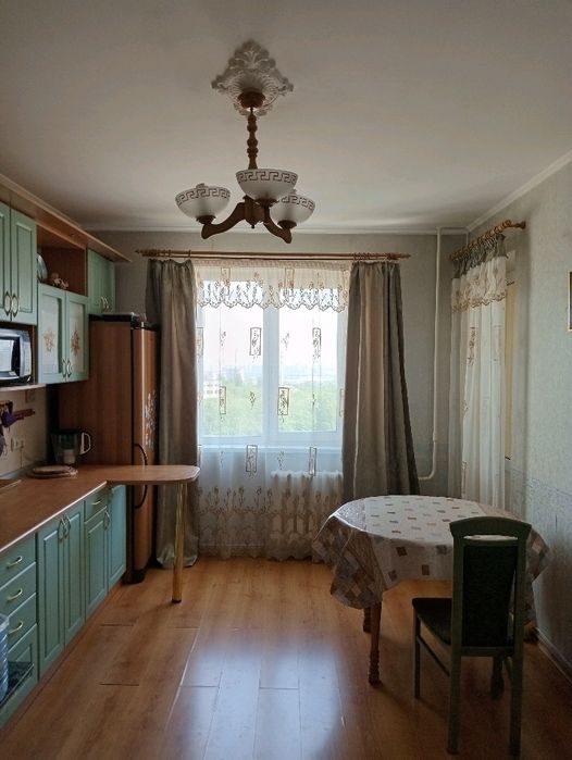 Здається кімната 20м² в 3-кімнатній квартирі