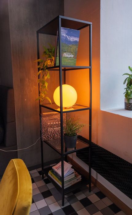 IKEA VITTSJÖ - witryna / regał