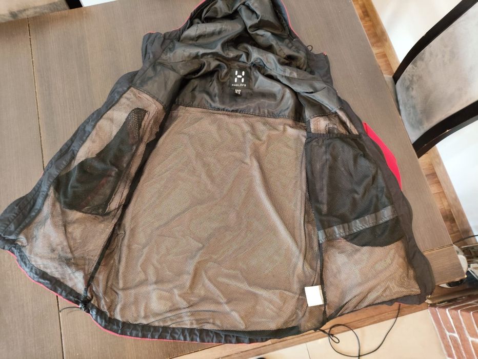 lekka kurtka trekkingowa Haglofs membrana Softshell trekkingowa windst