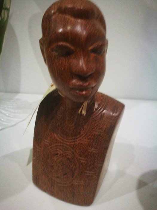 Estatuetas, impecáveis...64284077310337122