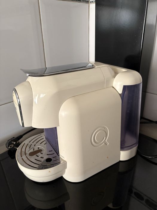 Máquina de café Delta Q